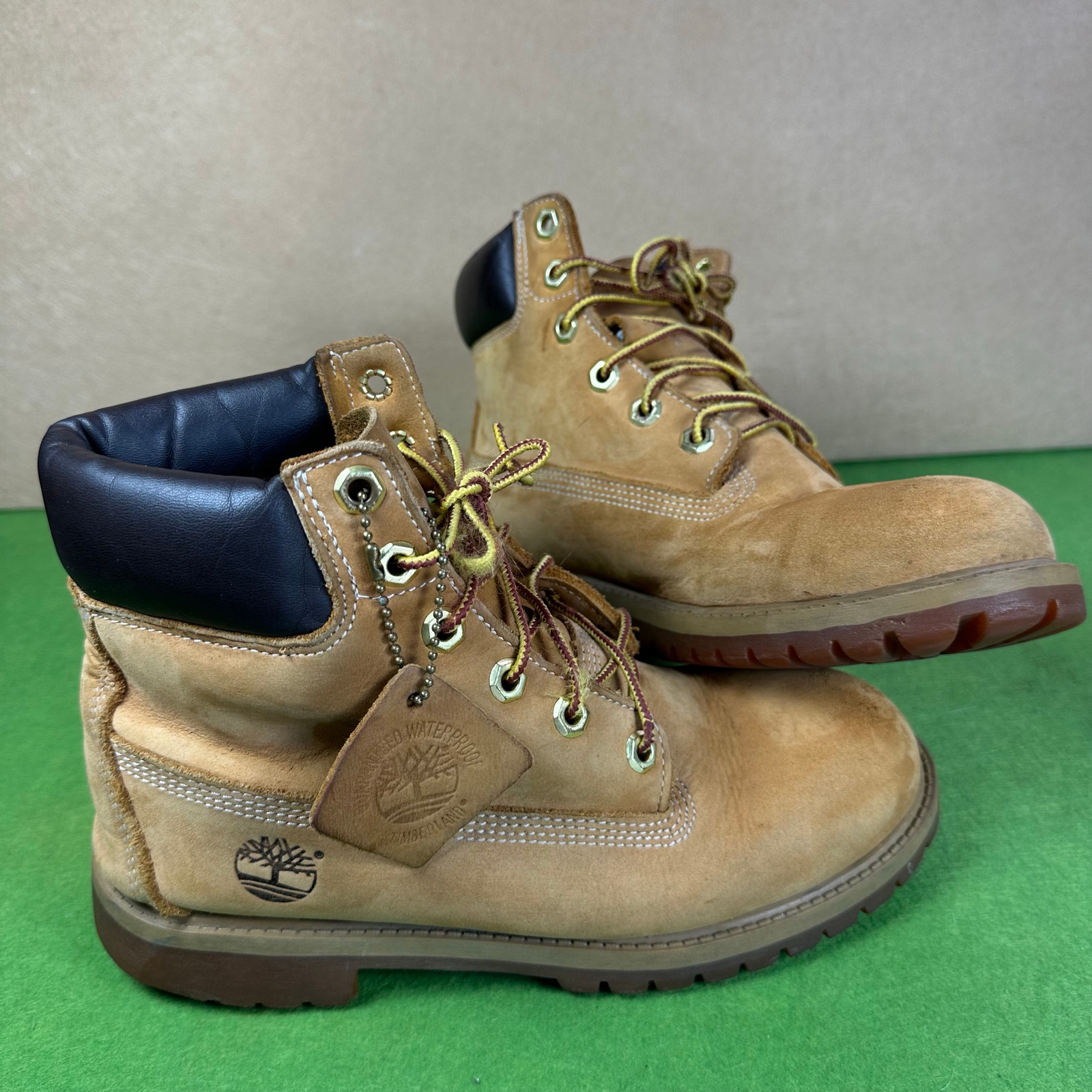 Timberland Boys' 5 Youth Waterproof Wheat Boots